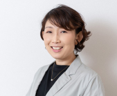 井藤　由紀子